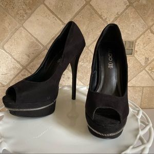 ALDO Wow BLACK PLATFORM Peep-Toe ZIPPER DETAIL STILETTO HEELS SIZE 9